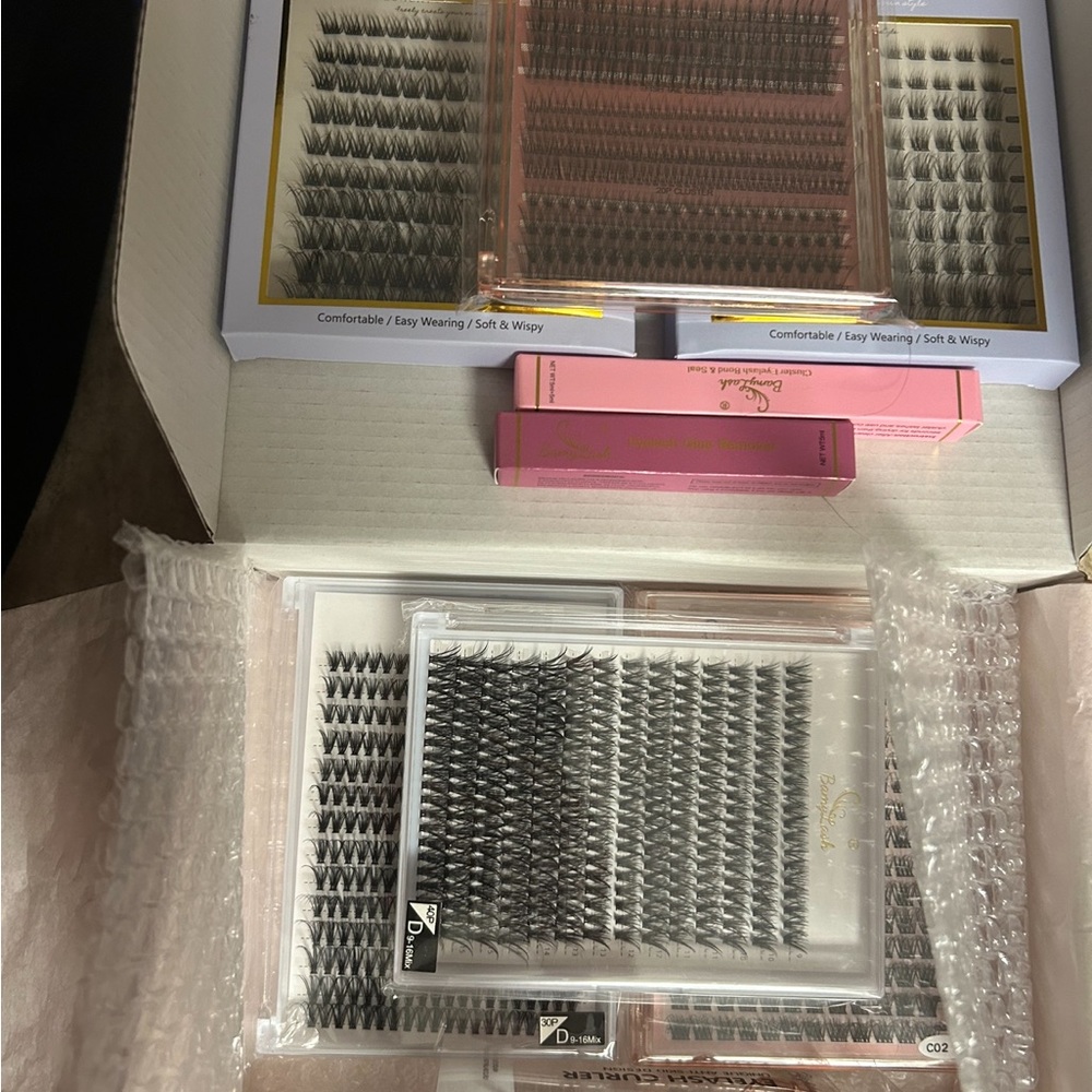 Dlux Professional Eyelash Extensions